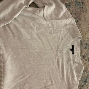 Banana Republic Cream V-Neck Sweater